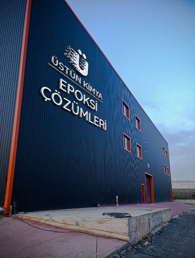 Üstün Kimya: Epoksi Ürün İmalatında Kalite ve Çözüm